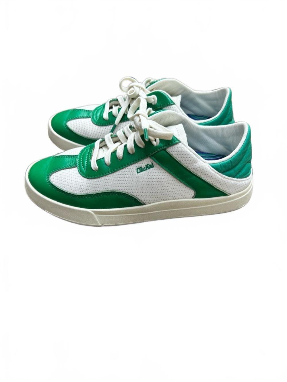 OluKai Kilea Sneaker Off White & Bamboo Green Retro Sneakers NWOT | Size US 6